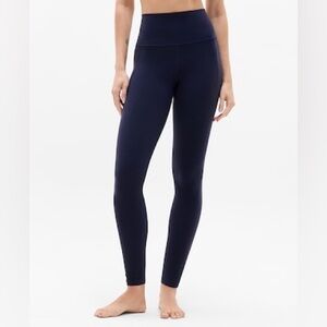 Athleta Salutation Stash High Rise Legging Size S/T